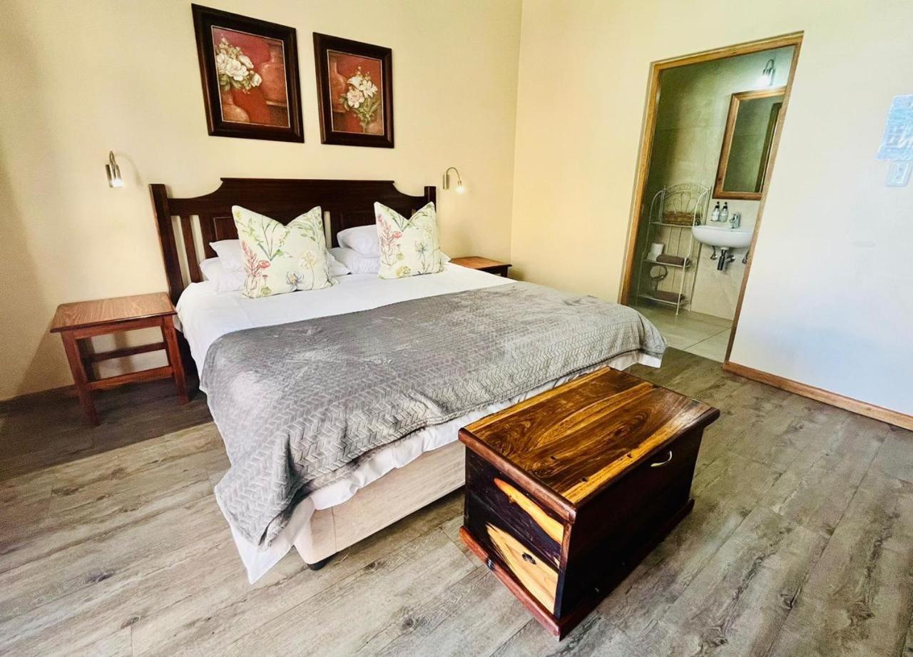 17 On Bird Guest House Beaufort West Luaran gambar