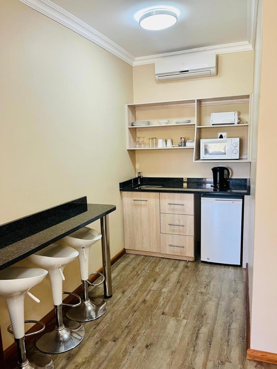 17 On Bird Guest House Beaufort West Luaran gambar