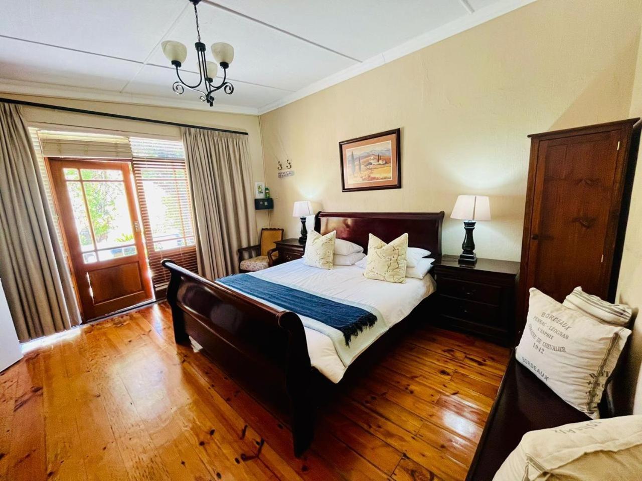 17 On Bird Guest House Beaufort West Luaran gambar