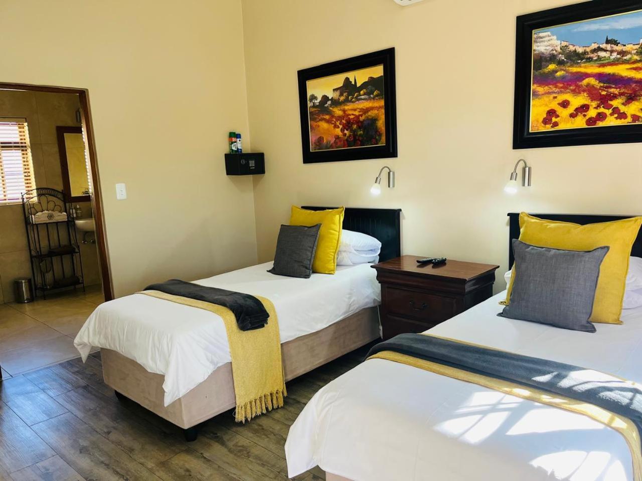 17 On Bird Guest House Beaufort West Luaran gambar