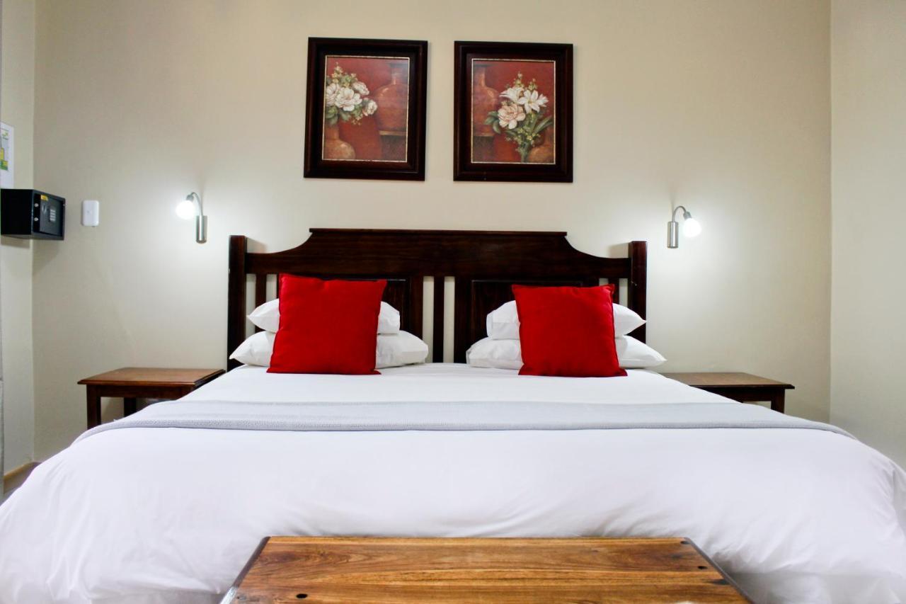 17 On Bird Guest House Beaufort West Luaran gambar