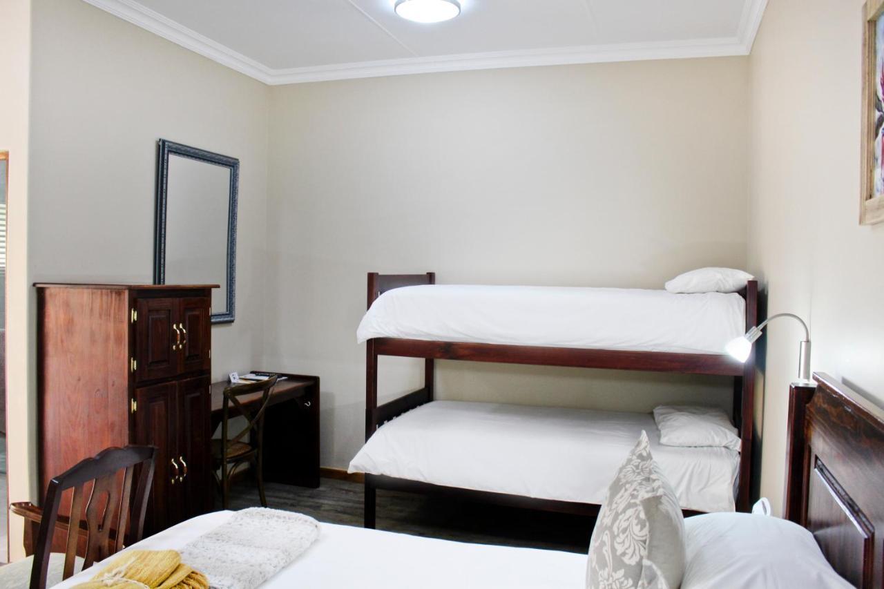 17 On Bird Guest House Beaufort West Luaran gambar