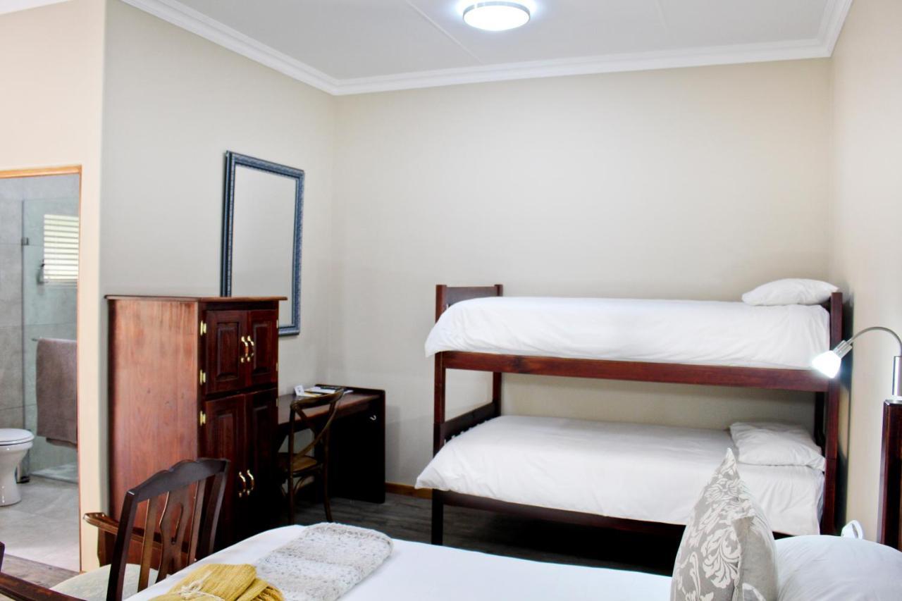 17 On Bird Guest House Beaufort West Luaran gambar