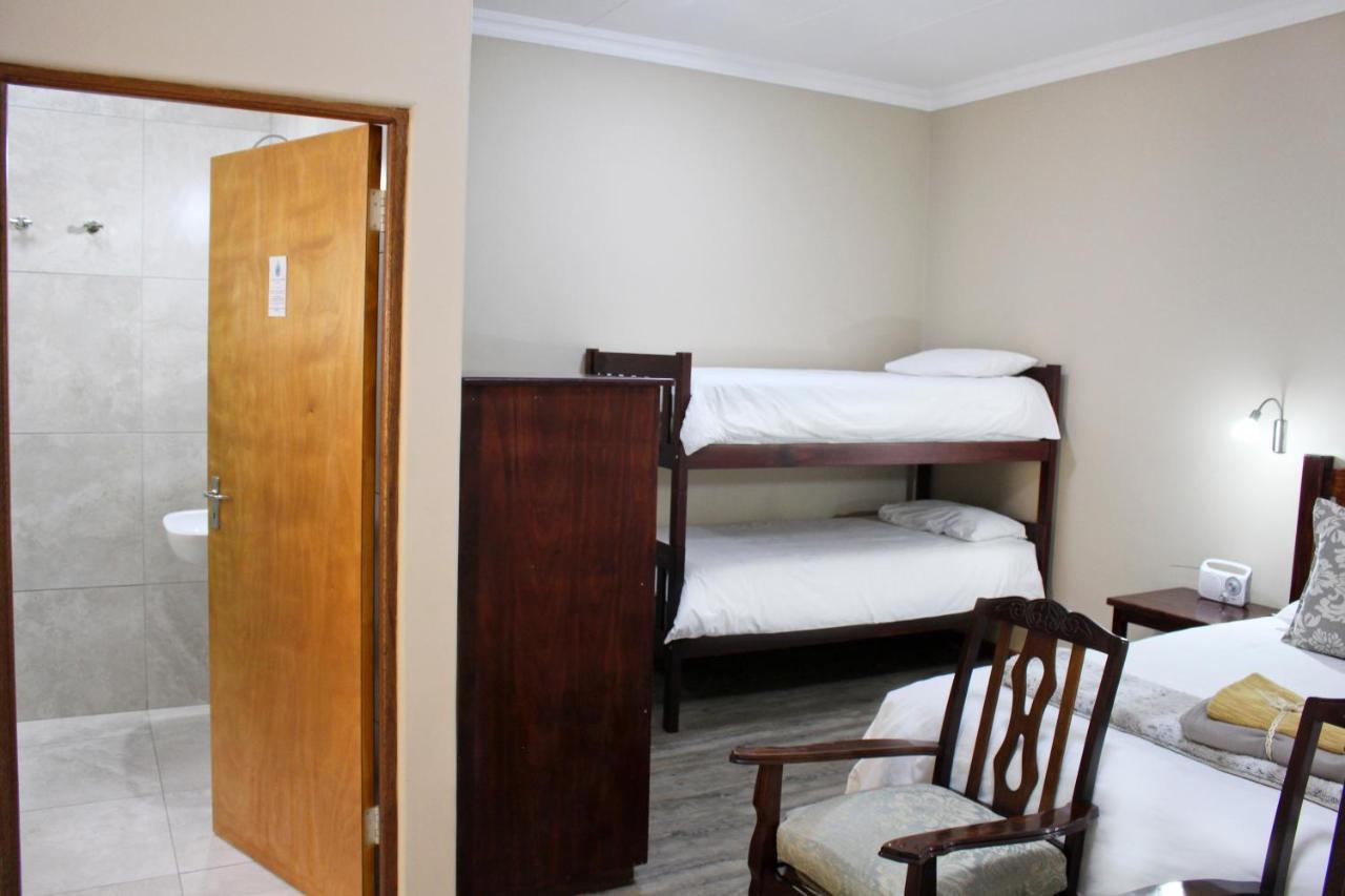 17 On Bird Guest House Beaufort West Luaran gambar